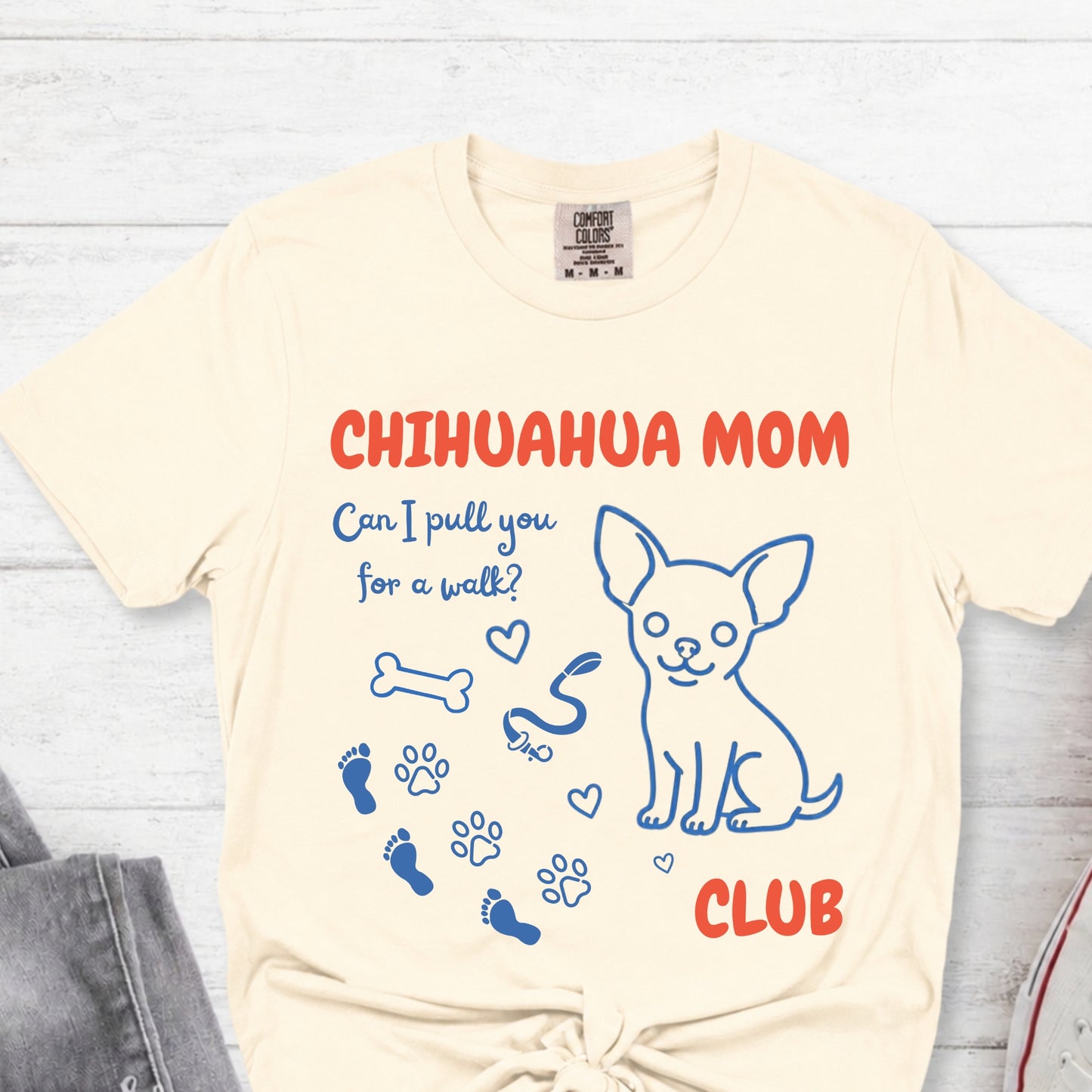 Chihuahua Walk Mom Club T-Shirt