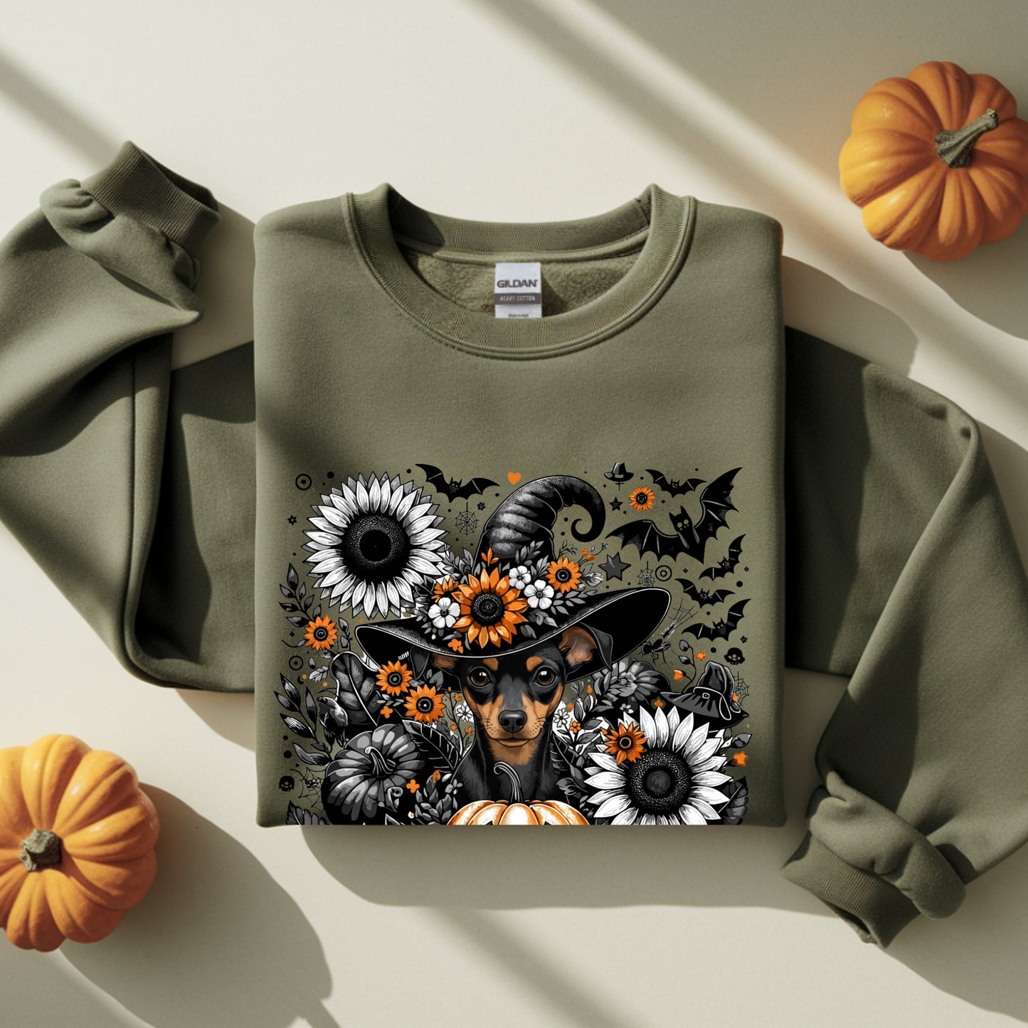 Cute to Spook – Halloween Mini Pinscher Unisex Premium Sweatshirt